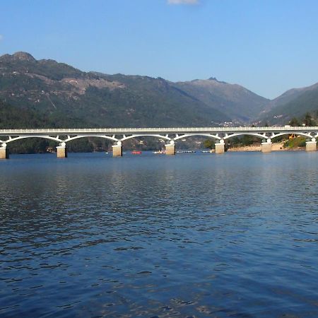 Ancoradouro T2 - Alojamento Local Geres Braga Esterno foto